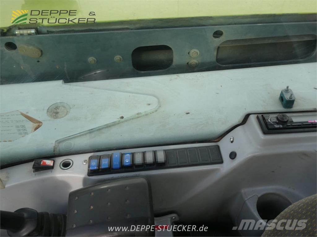 CLAAS Scorpion 9040 ماكينات زراعية - غير ذلك