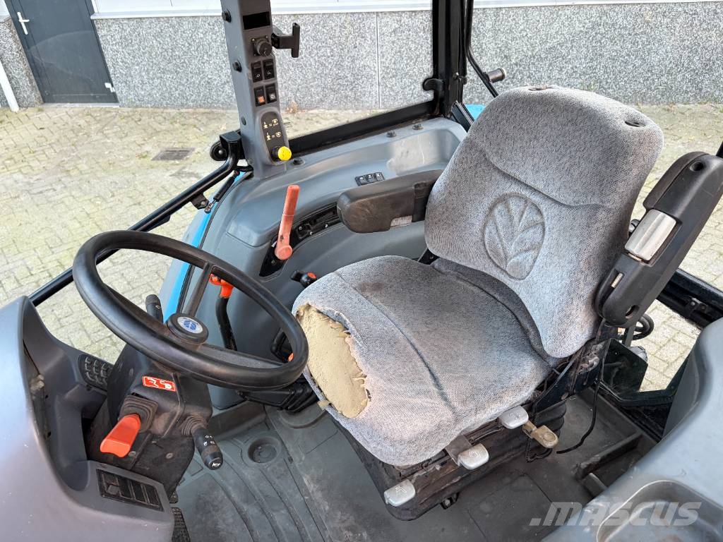 New Holland TL 90 A Tractors