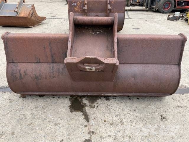 Arden Equipment QA40/41 - 1800 mm Kaušai