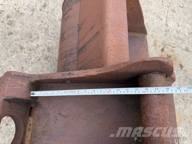 Arden Equipment QA40/41 - 1800 mm Kaušai