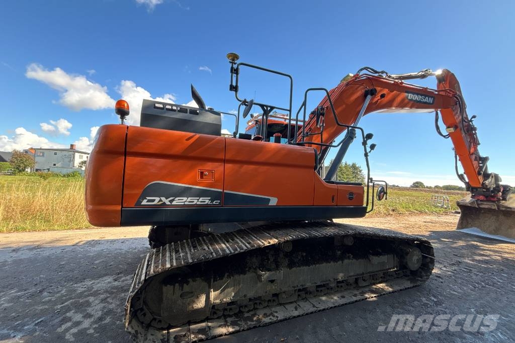 Doosan DX 255 LC-5 Rupsgraafmachines