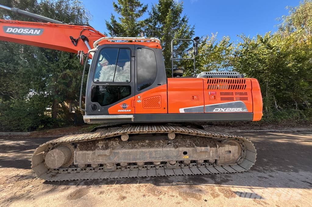 Doosan DX 255 LC-5 Rupsgraafmachines