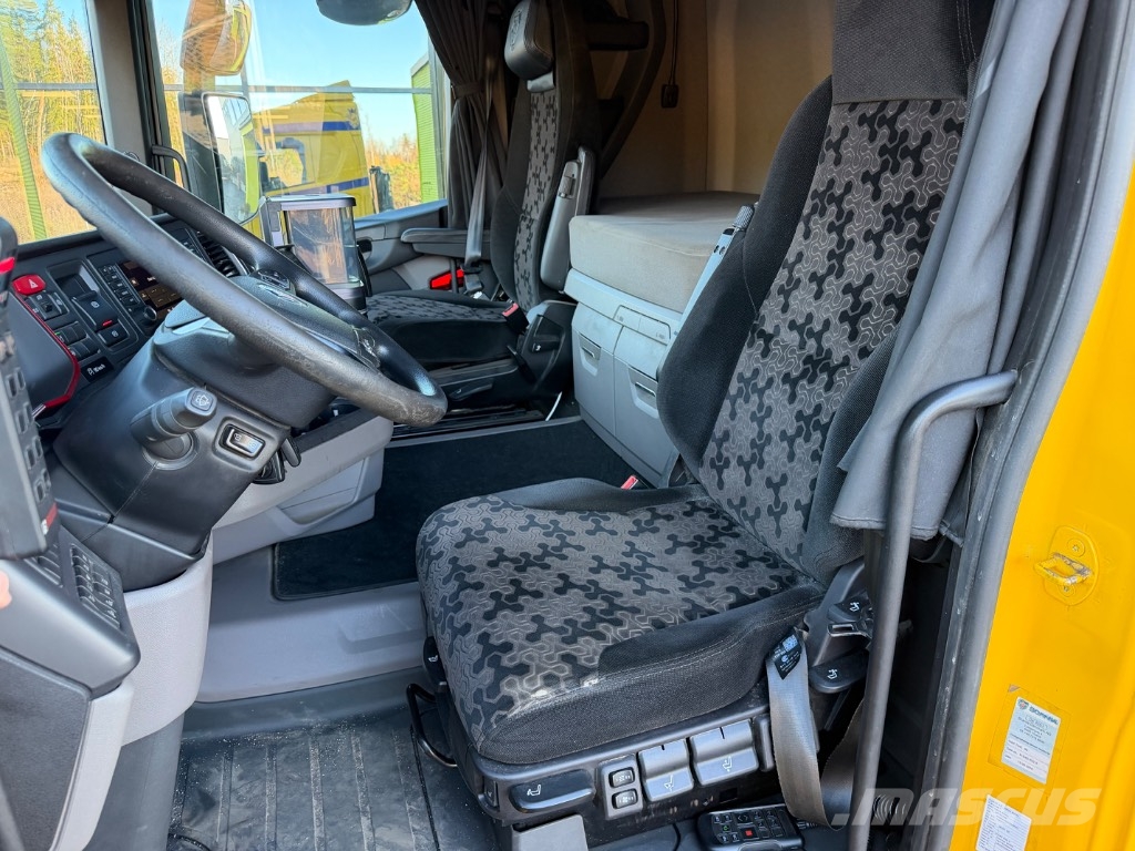 Scania R580 8x4*4 Kotalni prekucni tovornjaki