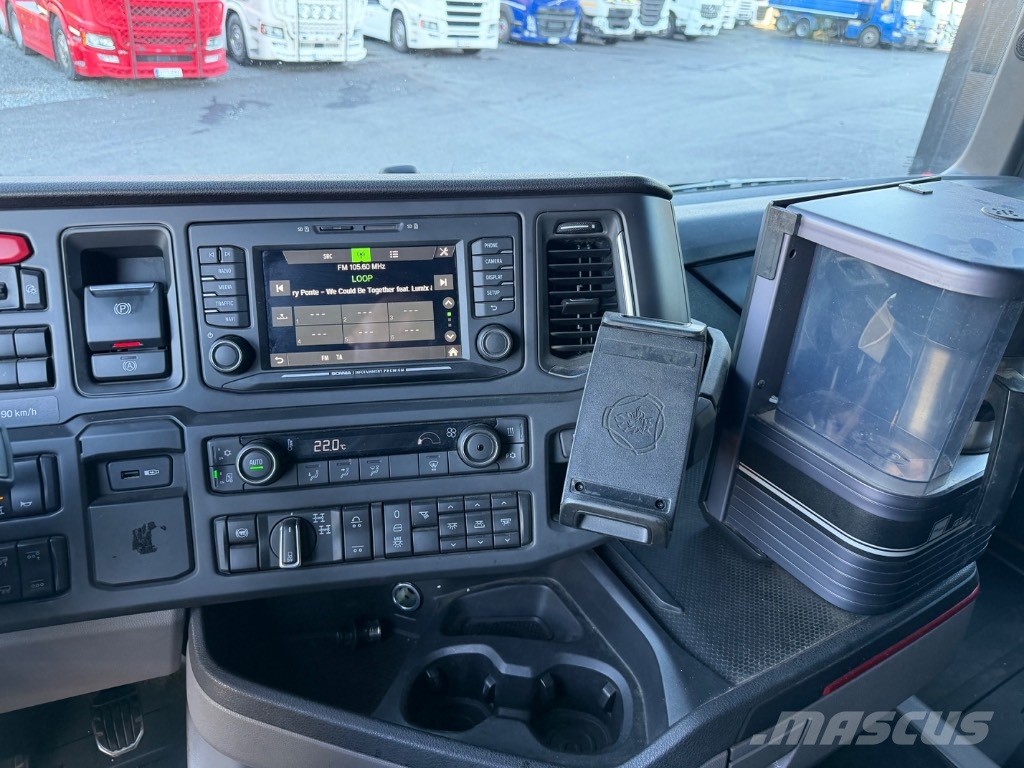 Scania R580 8x4*4 Kotalni prekucni tovornjaki