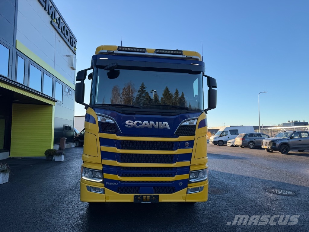 Scania R580 8x4*4 Kotalni prekucni tovornjaki