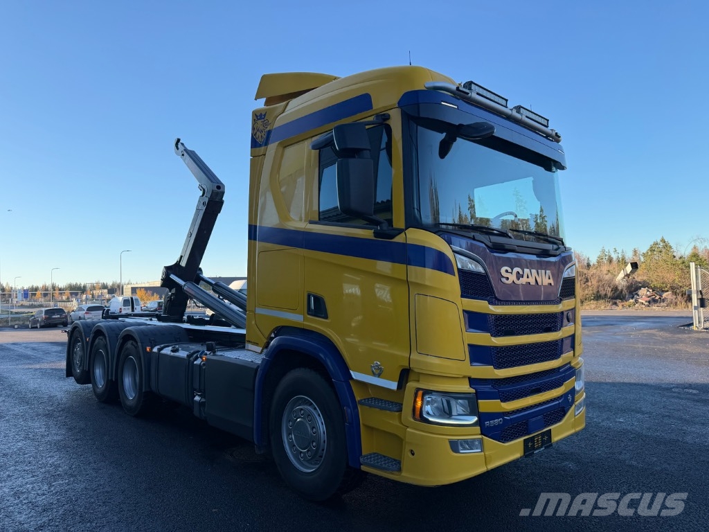 Scania R580 8x4*4 Kotalni prekucni tovornjaki