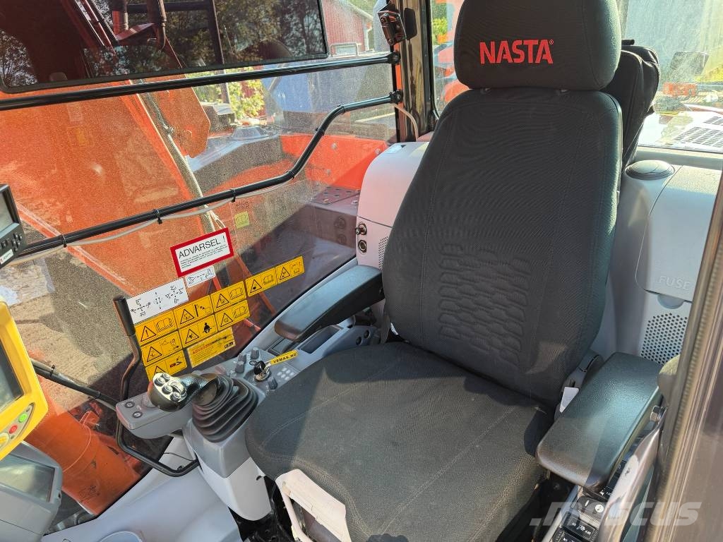 Hitachi ZX 85 US-6 Escavadeiras Midi 7t - 12t
