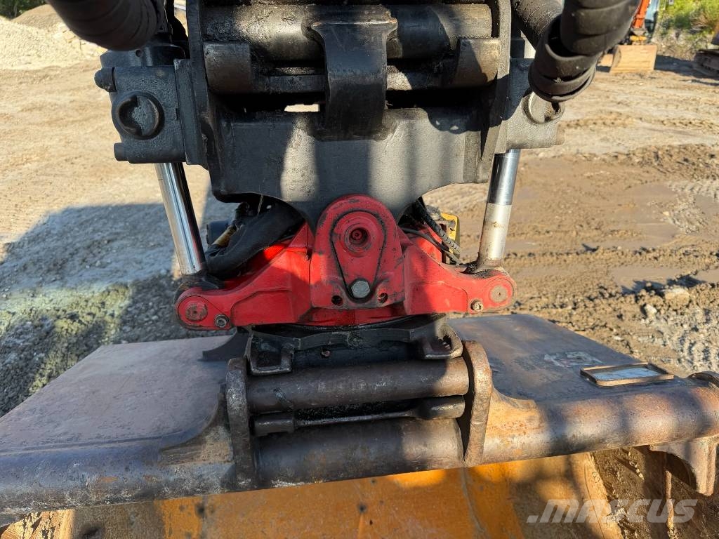 Hitachi ZX 85 US-6 Escavadeiras Midi 7t - 12t