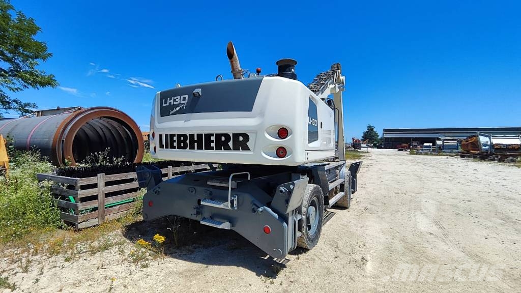 Liebherr LH 30 M Перегружатели металлолома/промышленные погрузчики