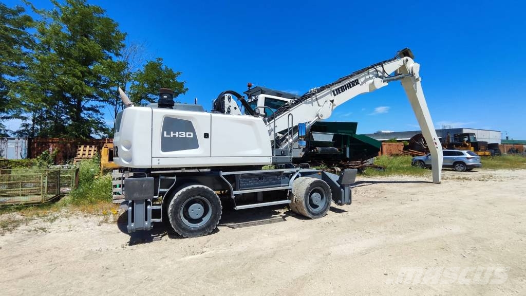 Liebherr LH 30 M Перегружатели металлолома/промышленные погрузчики