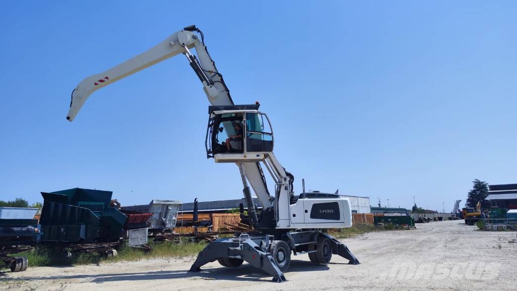 Liebherr LH 30 M Перегружатели металлолома/промышленные погрузчики