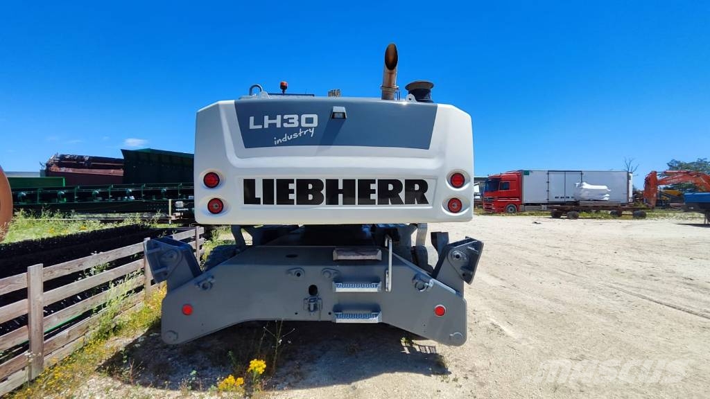 Liebherr LH 30 M Перегружатели металлолома/промышленные погрузчики