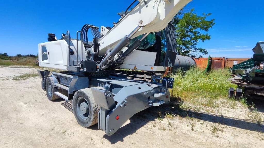 Liebherr LH 30 M Перегружатели металлолома/промышленные погрузчики