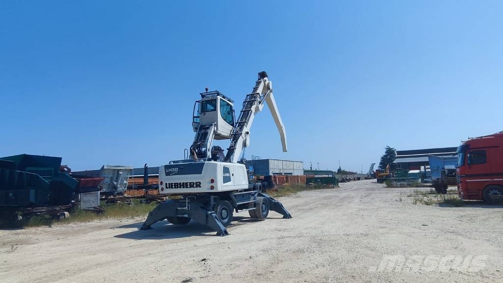 Liebherr LH 30 M Перегружатели металлолома/промышленные погрузчики