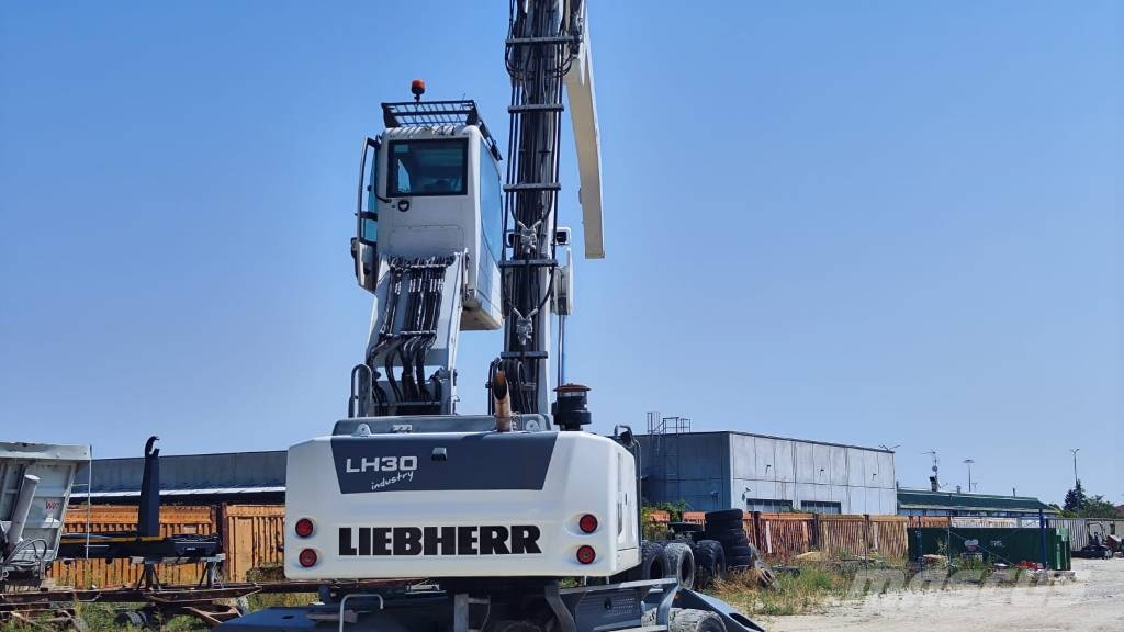 Liebherr LH 30 M Перегружатели металлолома/промышленные погрузчики