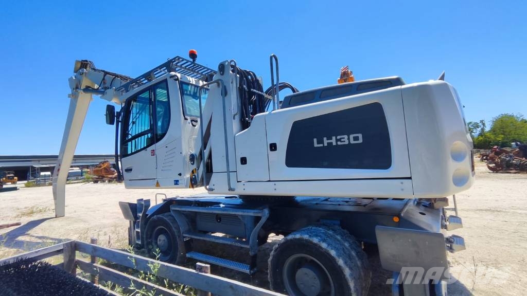 Liebherr LH 30 M Перегружатели металлолома/промышленные погрузчики