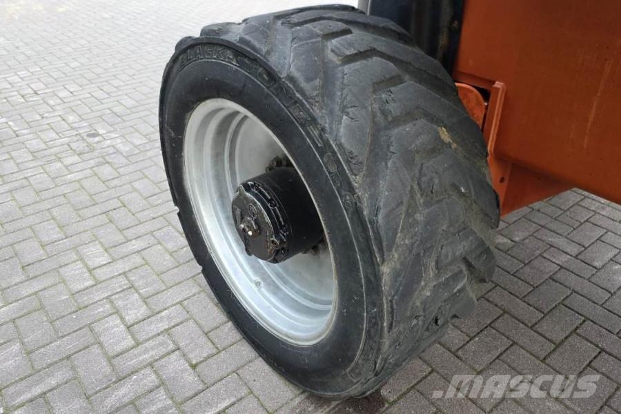 JLG 1250AJP Diesel, 4x4x4 Drive, 40.1m Working Height, Piattaforme a braccio articolato