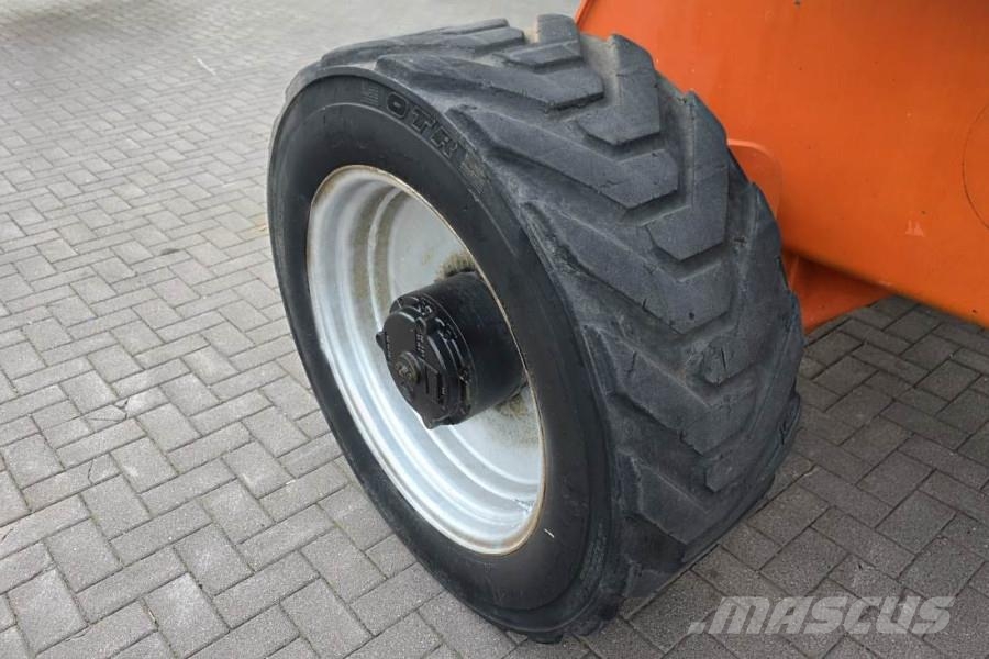 JLG 1250AJP Diesel, 4x4x4 Drive, 40.1m Working Height, Piattaforme a braccio articolato
