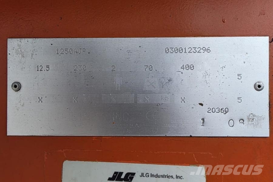 JLG 1250AJP Diesel, 4x4x4 Drive, 40.1m Working Height, Piattaforme a braccio articolato