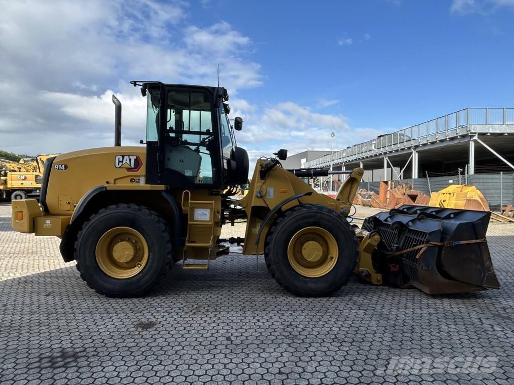 CAT 914-14 لوادر بعجل