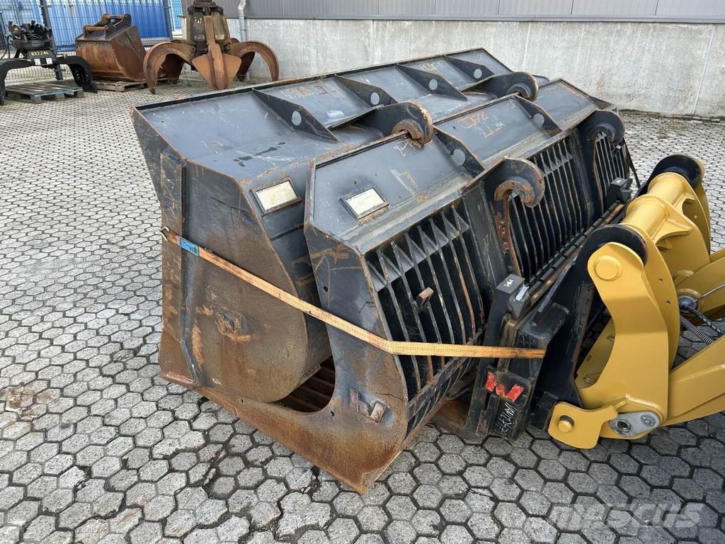 CAT 914-14 لوادر بعجل
