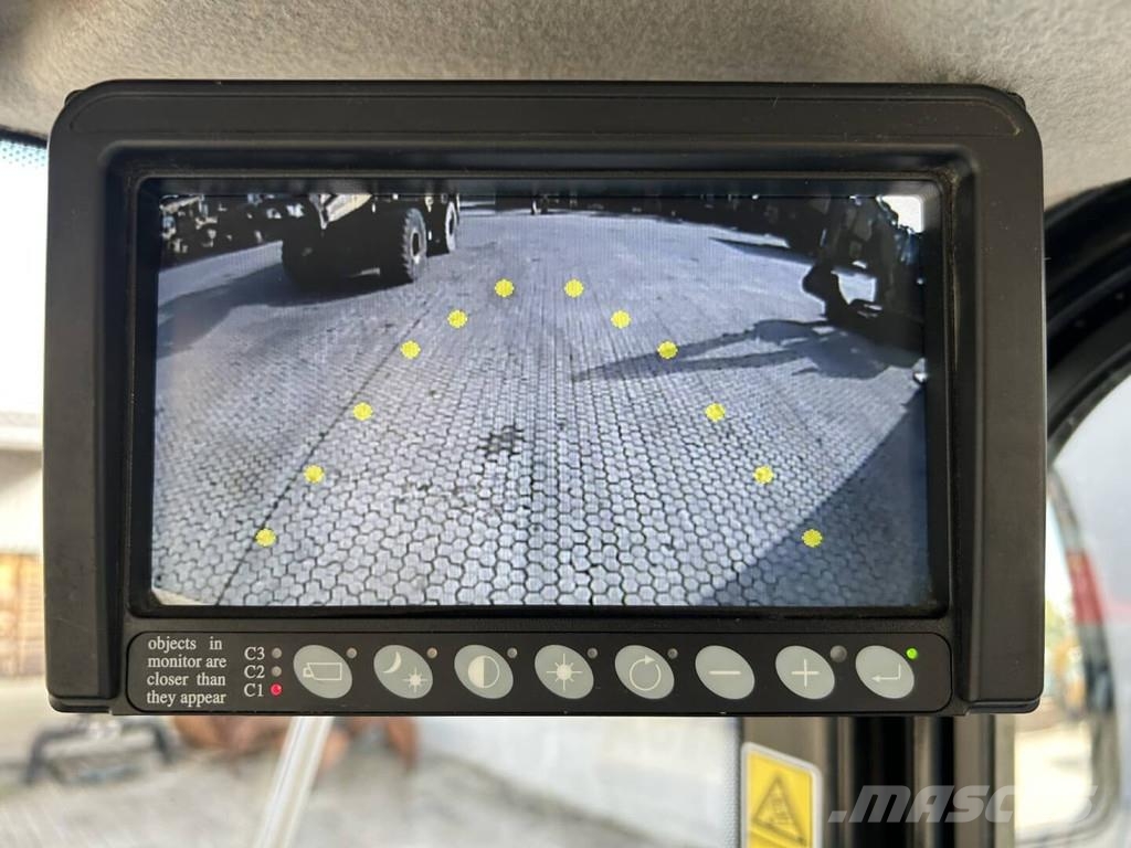 CAT 914-14 لوادر بعجل