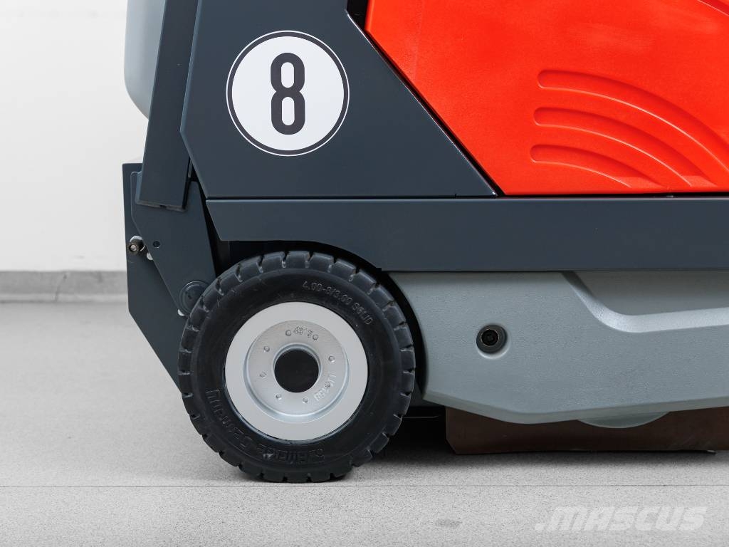 Hako Sweepmaster B1200 RH - NEW BATTERIE Veegmachines voor binnen