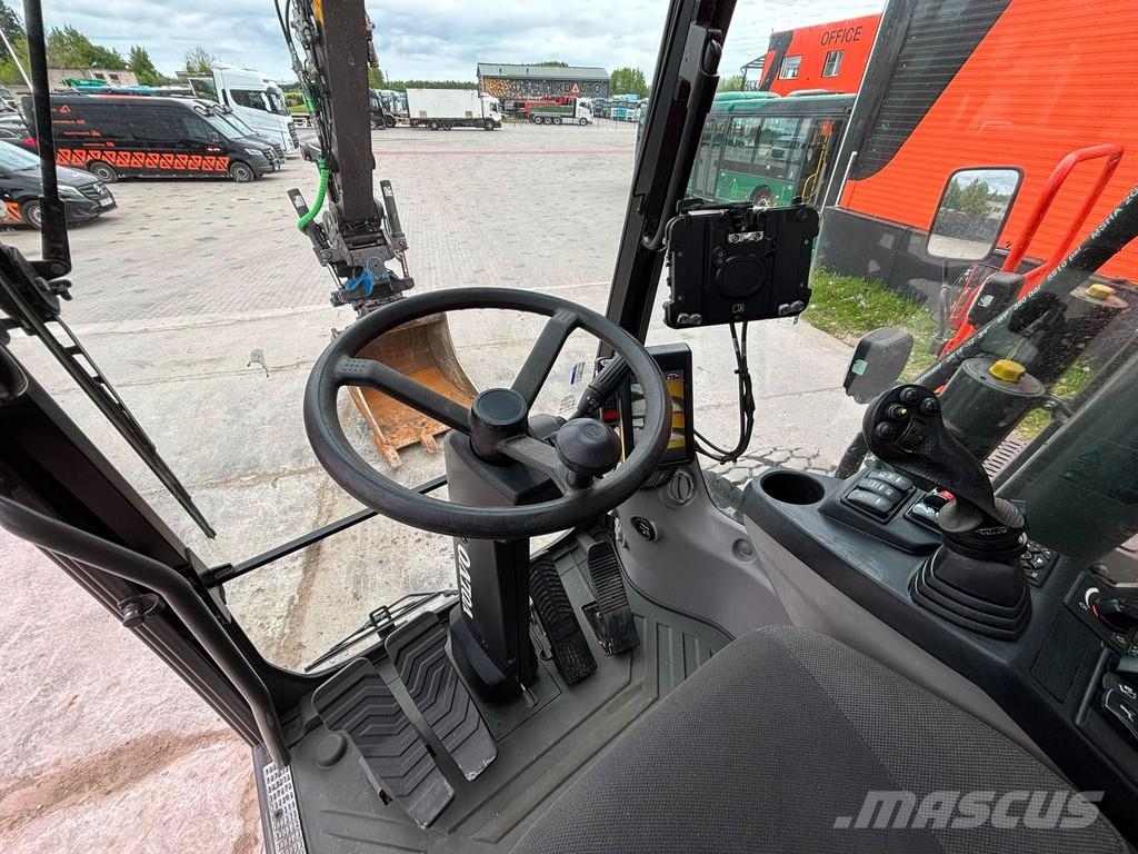 Volvo EW 160 E 3D / TILT / AC / CENTRAL LUBRICATION / AU Kolesové rýpadlá