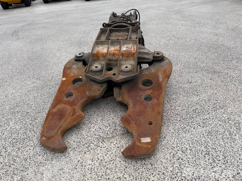 NPK S 24 XCR Beton vergruizer Hüdraulilised käärid