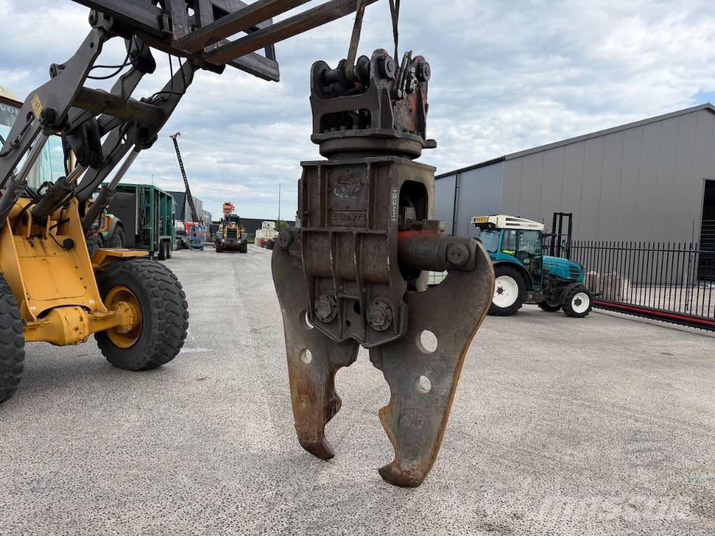 NPK S 24 XCR Beton vergruizer Hüdraulilised käärid