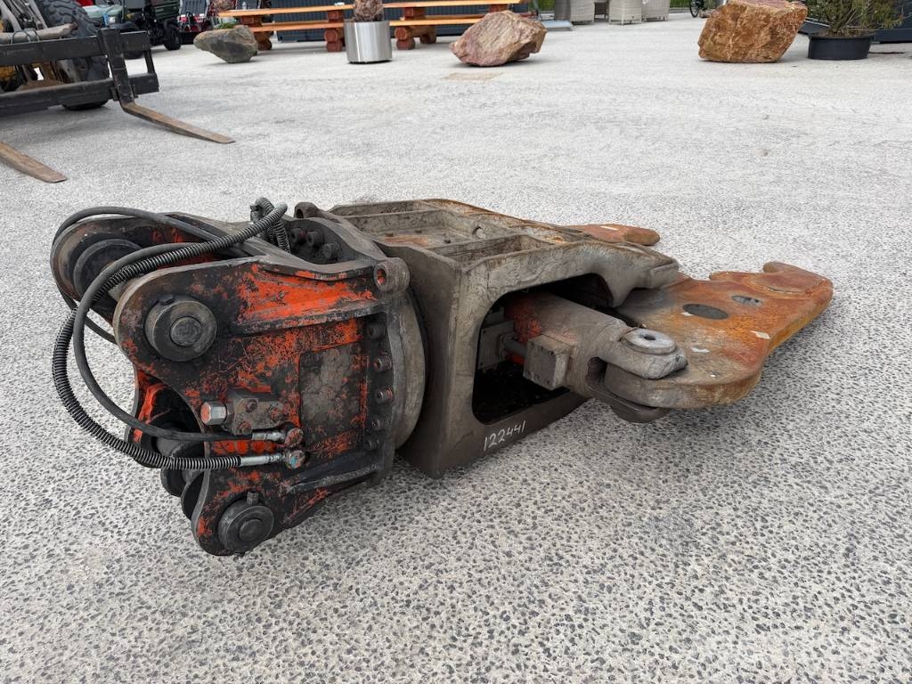 NPK S 24 XCR Beton vergruizer Hüdraulilised käärid