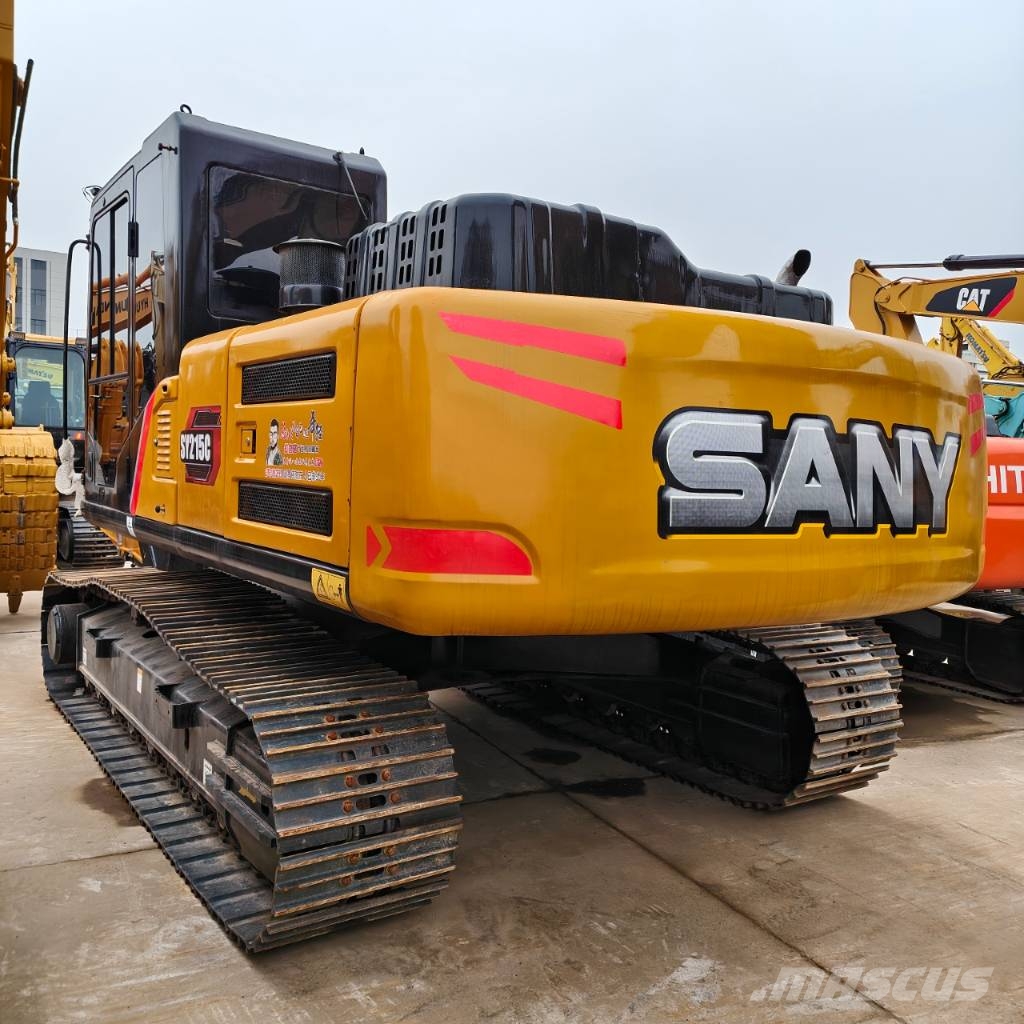 Sany SY215C حفارات زحافة