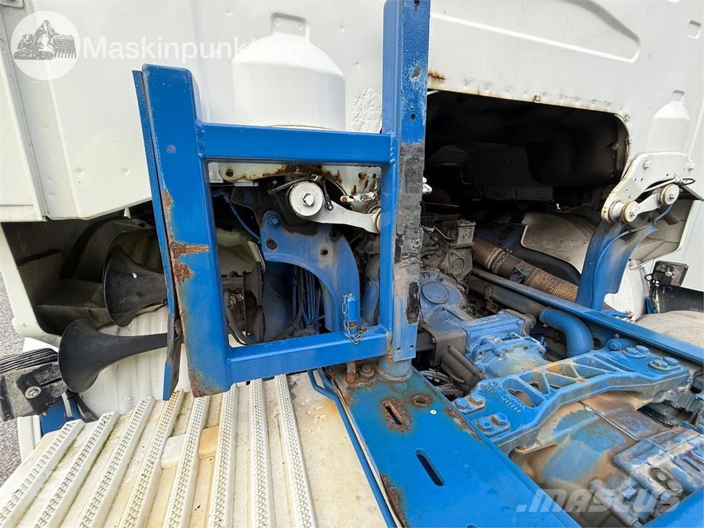 Scania R440LB6X2*4HNB Kontejnerski kamioni