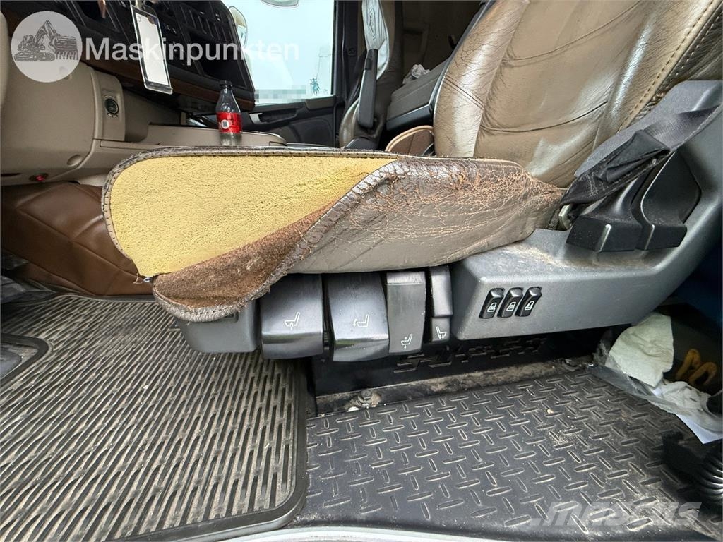 Scania R440LB6X2*4HNB Kontejnerski kamioni