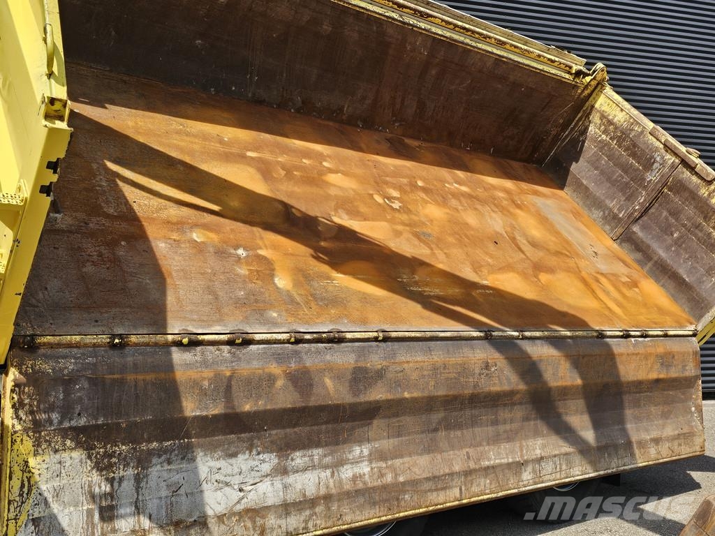 MAN TGS 33.480 / 6x6 / 2-SIDE TIPPER / PALFINGER Z CRA Camion plateau ridelle avec grue