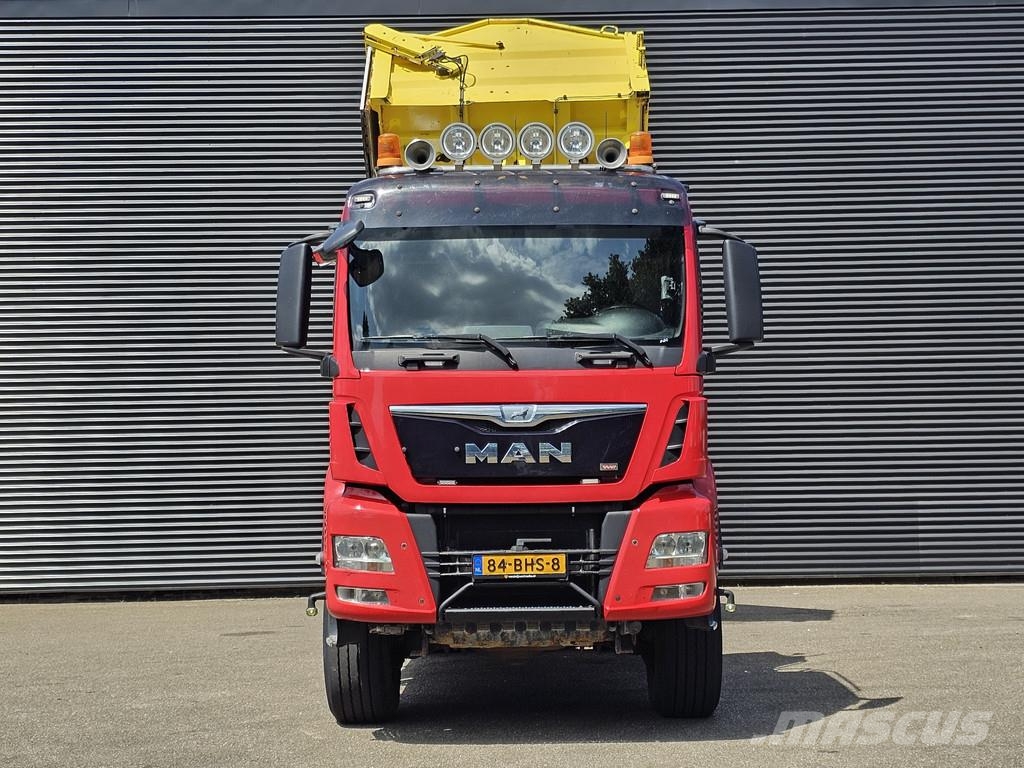 MAN TGS 33.480 / 6x6 / 2-SIDE TIPPER / PALFINGER Z CRA Camion plateau ridelle avec grue