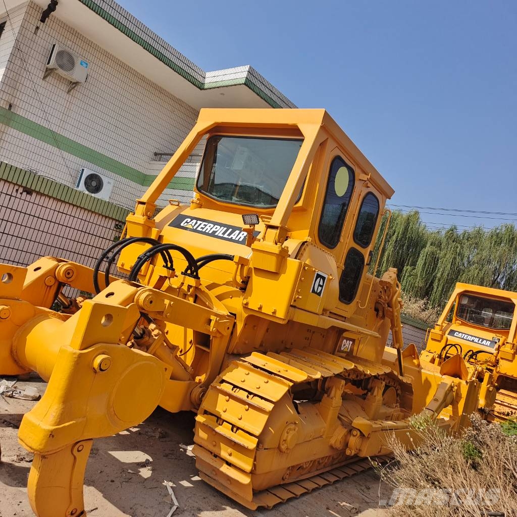 CAT D7G 28th Anniversary Promotion Price بلدوزرات مجنزرة
