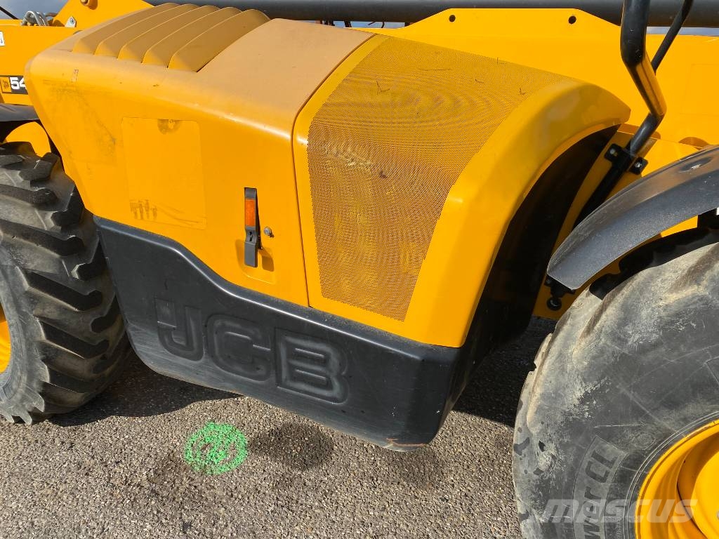 JCB 540-140 -1er Main endommagé Teleskopski utovarivači na kotačima