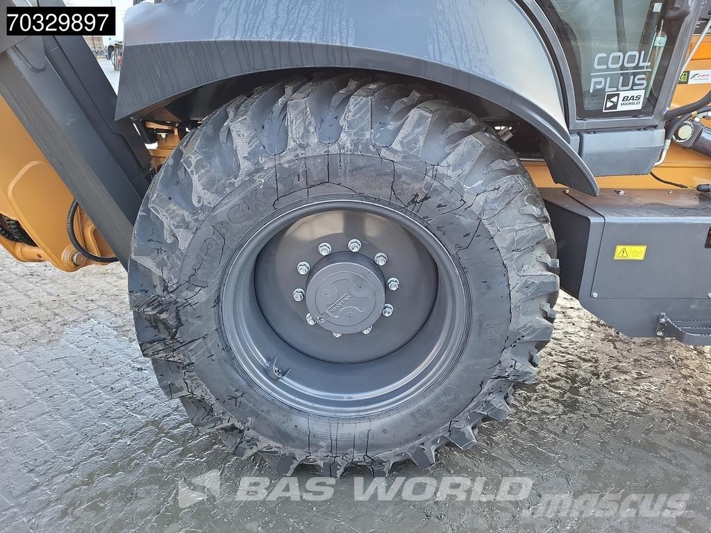 CASE 851 NX A/C - 4WD - Central Pivot Baggerlader