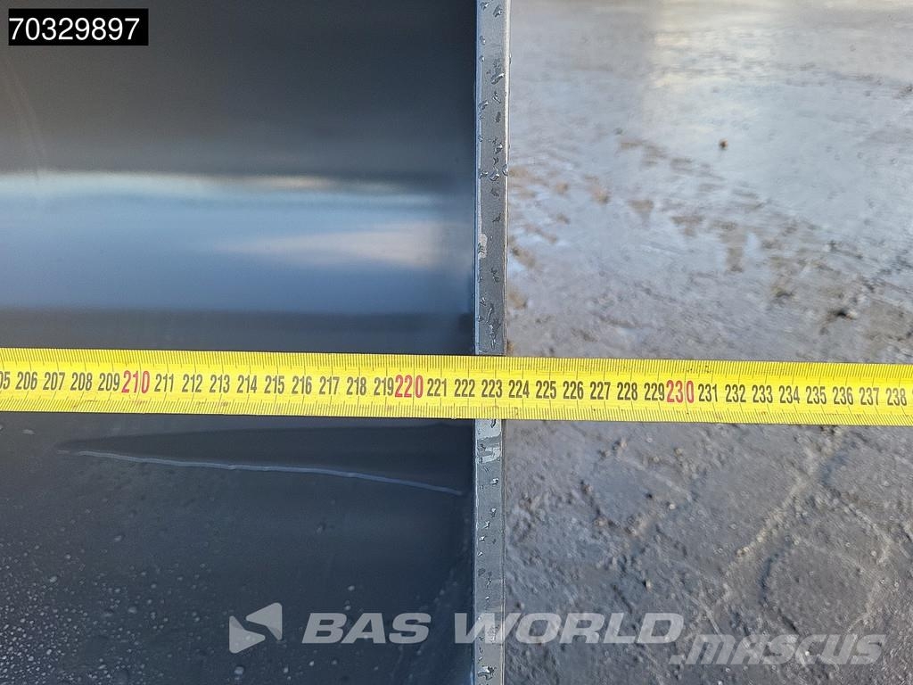 CASE 851 NX A/C - 4WD - Central Pivot Baggerlader