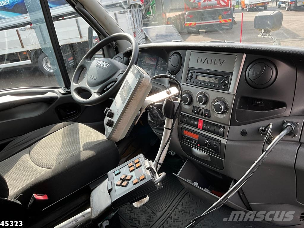 Iveco Daily 70C17 Nido zoutstrooier Снігозбиральні машини
