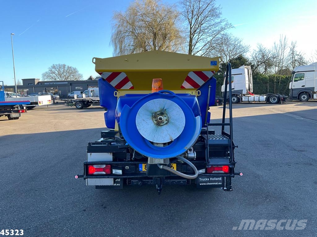 Iveco Daily 70C17 Nido zoutstrooier Снігозбиральні машини