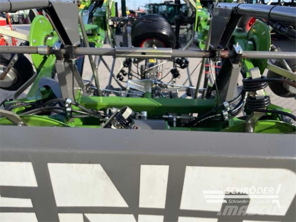 Fendt TWISTER 901 T Rastrilladoras y rastrilladoras giratorias