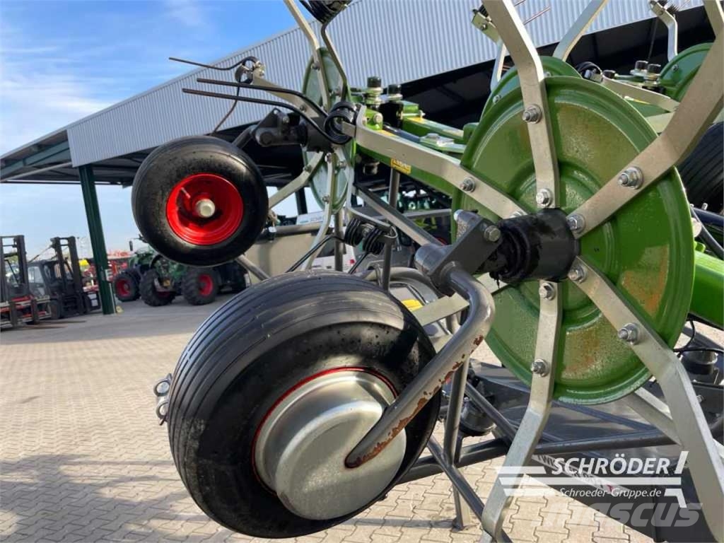 Fendt TWISTER 901 T Rastrilladoras y rastrilladoras giratorias