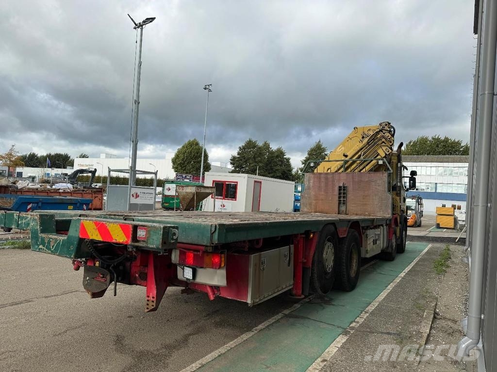 Scania 124 G 8X2 + HIAB 700 E-8 + REMOTE CONTROL Camion con sponde ribaltabili