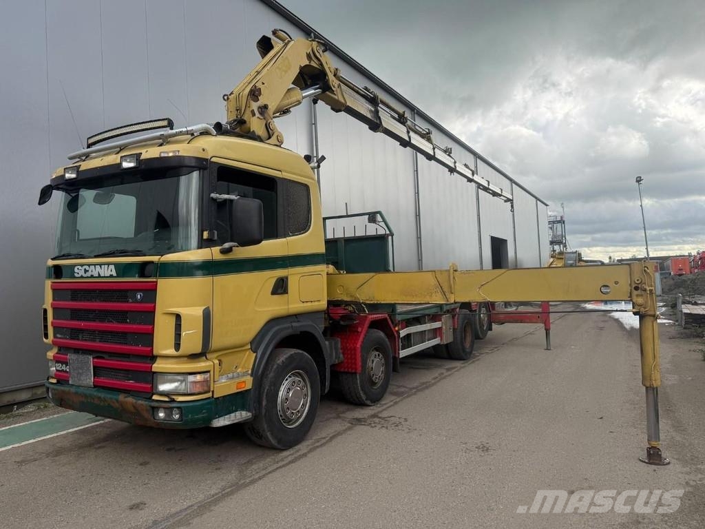 Scania 124 G 8X2 + HIAB 700 E-8 + REMOTE CONTROL Camion con sponde ribaltabili