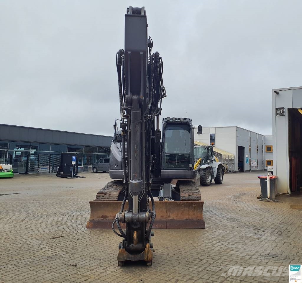 Kobelco SK 270 LC Excavadoras sobre orugas