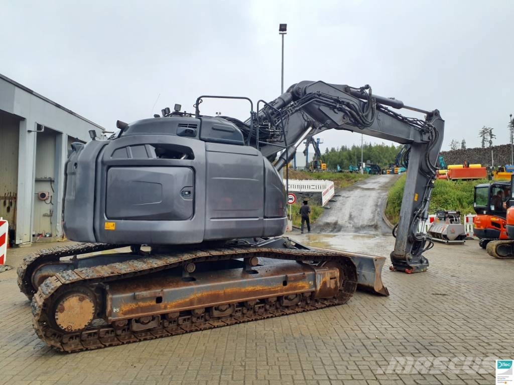 Kobelco SK 270 LC Excavadoras sobre orugas