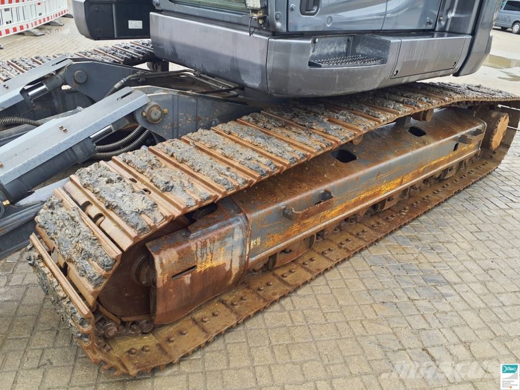 Kobelco SK 270 LC Excavadoras sobre orugas
