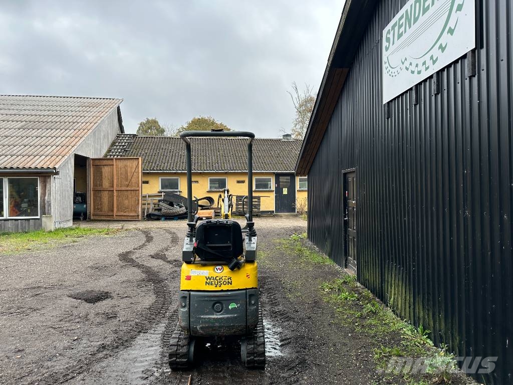 Wacker Neuson 803 Mini excavadoras < 7t